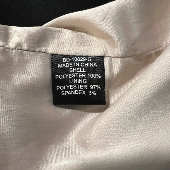 Metropark Cocktail One Shoulder Dress - Picture 5 of 5